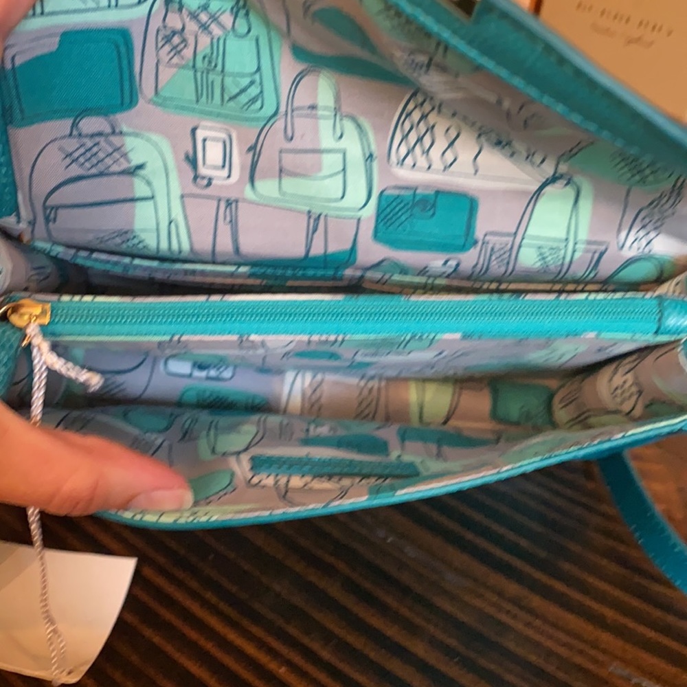 Vera Bradley Tess Crossbody in Teal Leather - Picture 14 of 17